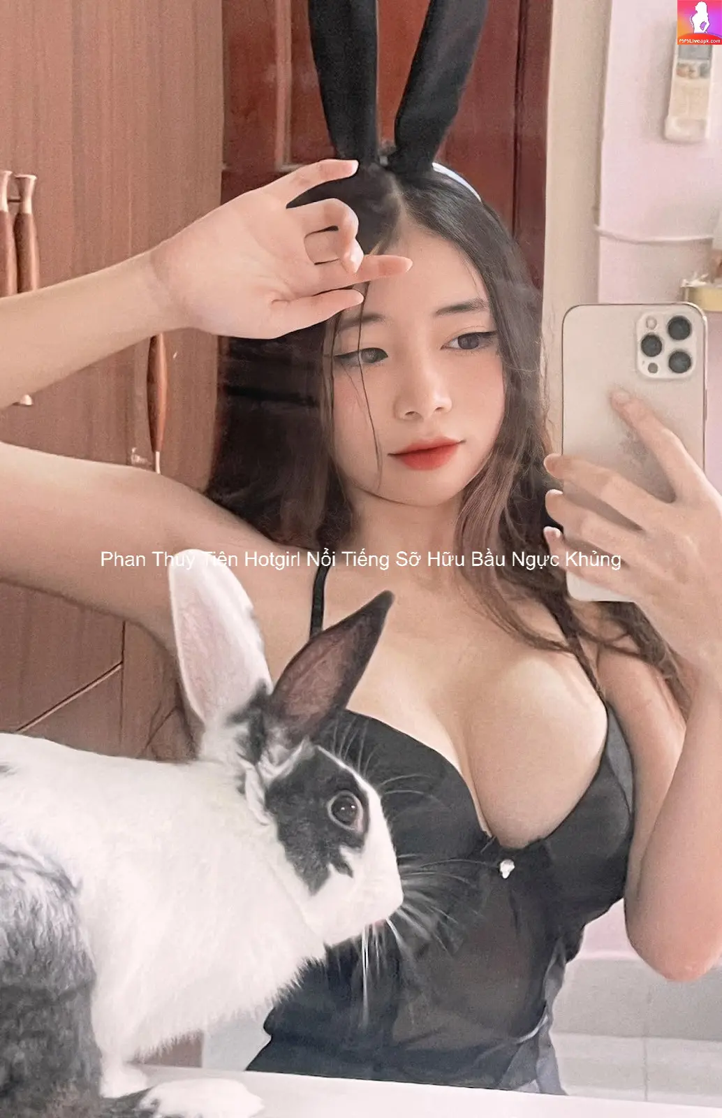 Phan Thuỷ Tiên Hotgirl Nổi Tiếng Sỡ Hữu Bầu Ngực Khủng 5